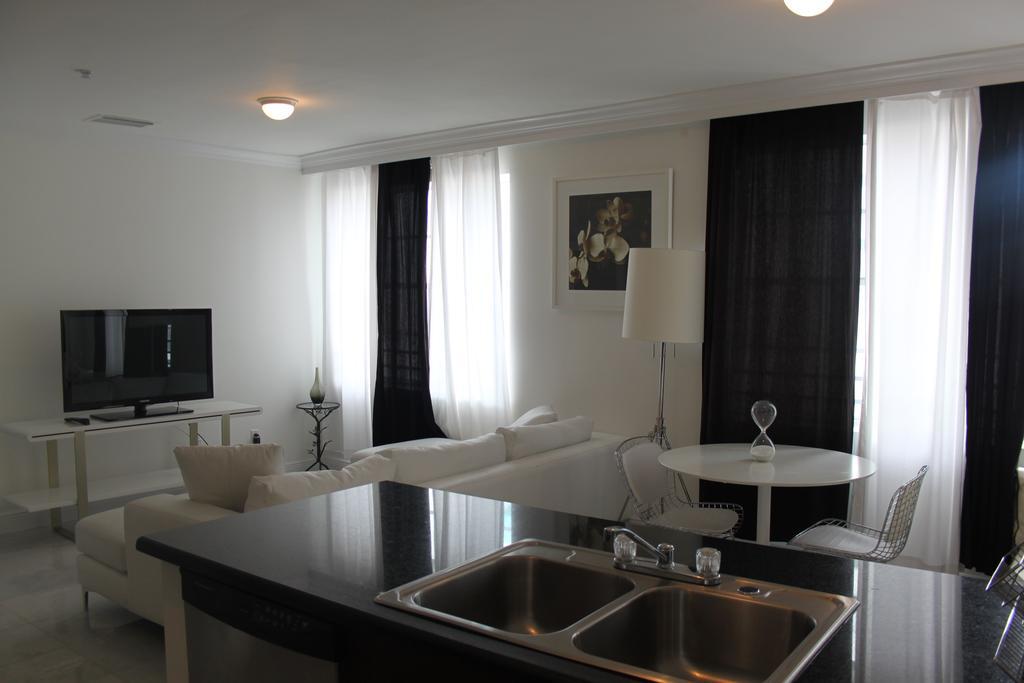 First Sofi Apartment ไมอามีบีช ภายนอก รูปภาพ